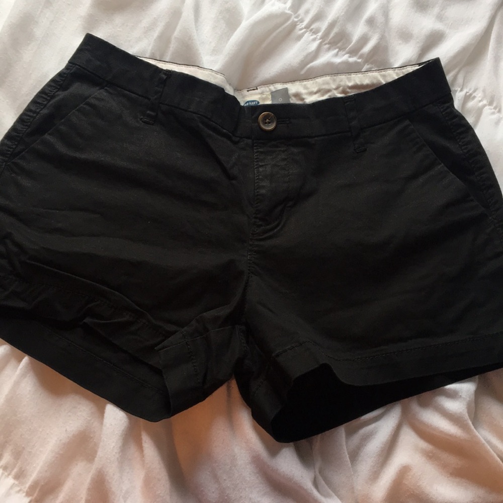 Old navy black shorts